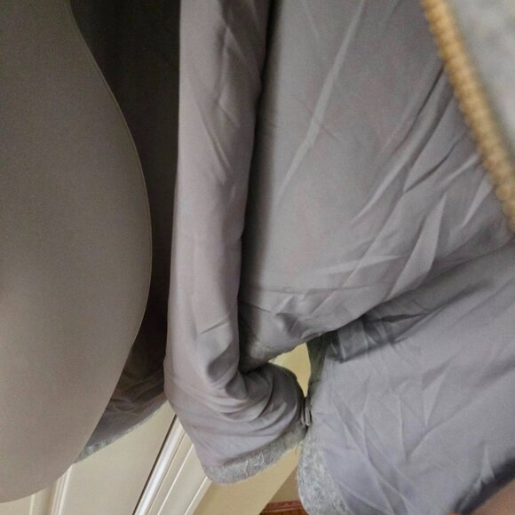 Tuckernuck Grey Wool Blend Full Zip Huntington Poncho Jacket Size OS - Picture 8 of 16